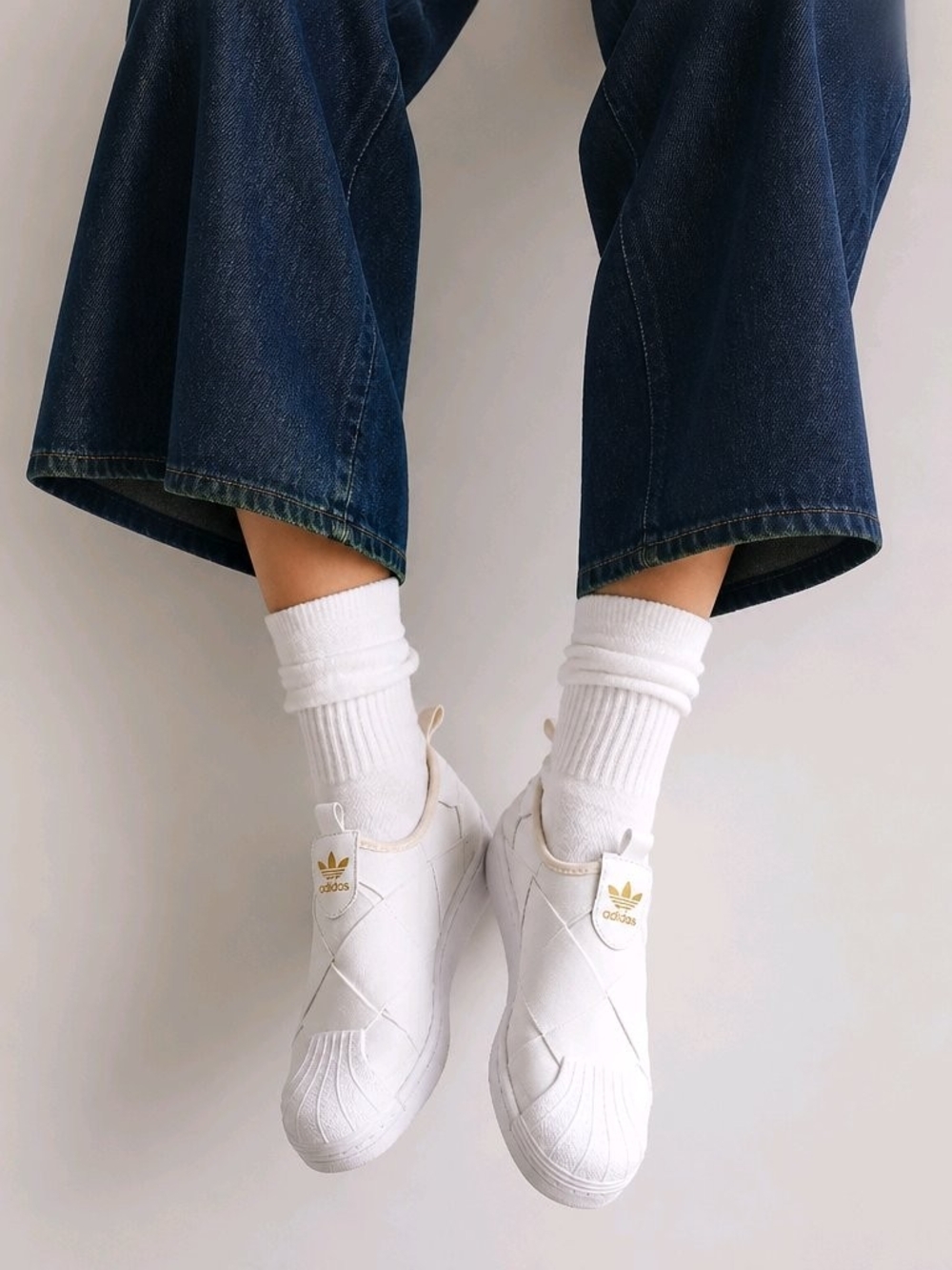 Adidas Originals Superstar Slip-On Sneakers Cloud White Gold FV3186 - Size 6